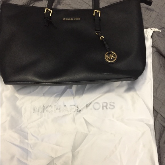 Michael Kors black tote - Picture 3 of 5